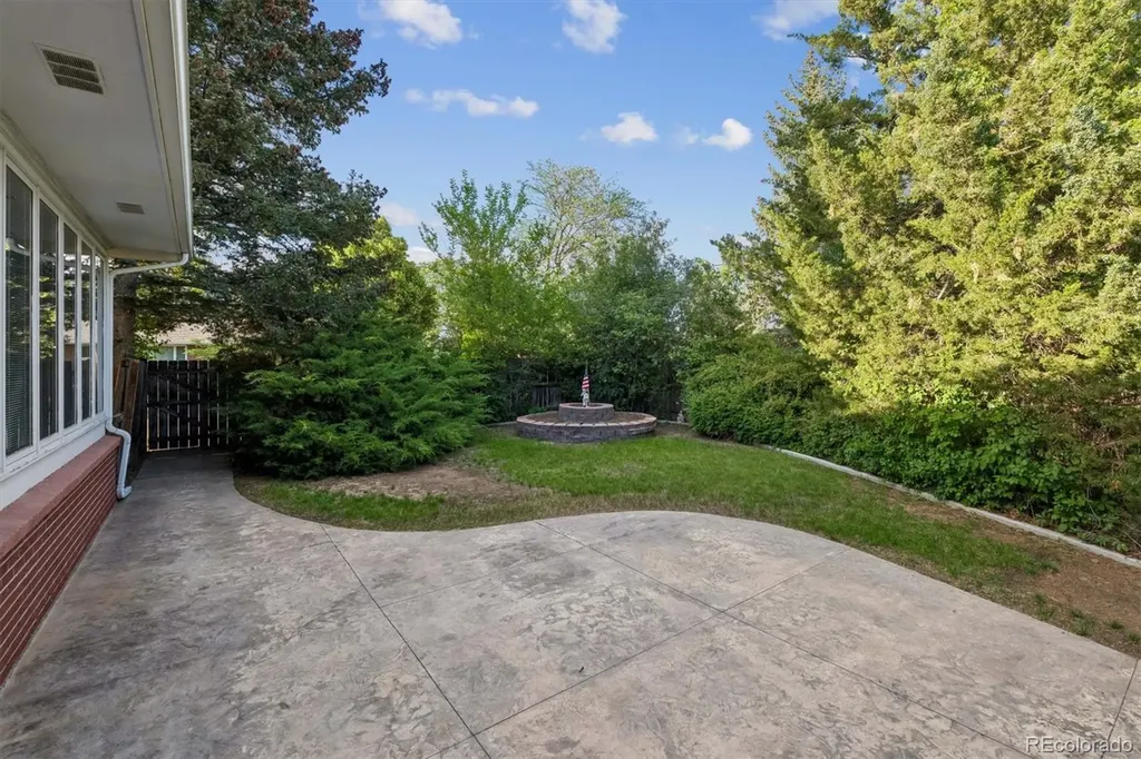 950 Fulton Avenue Fort Lupton CO 80621