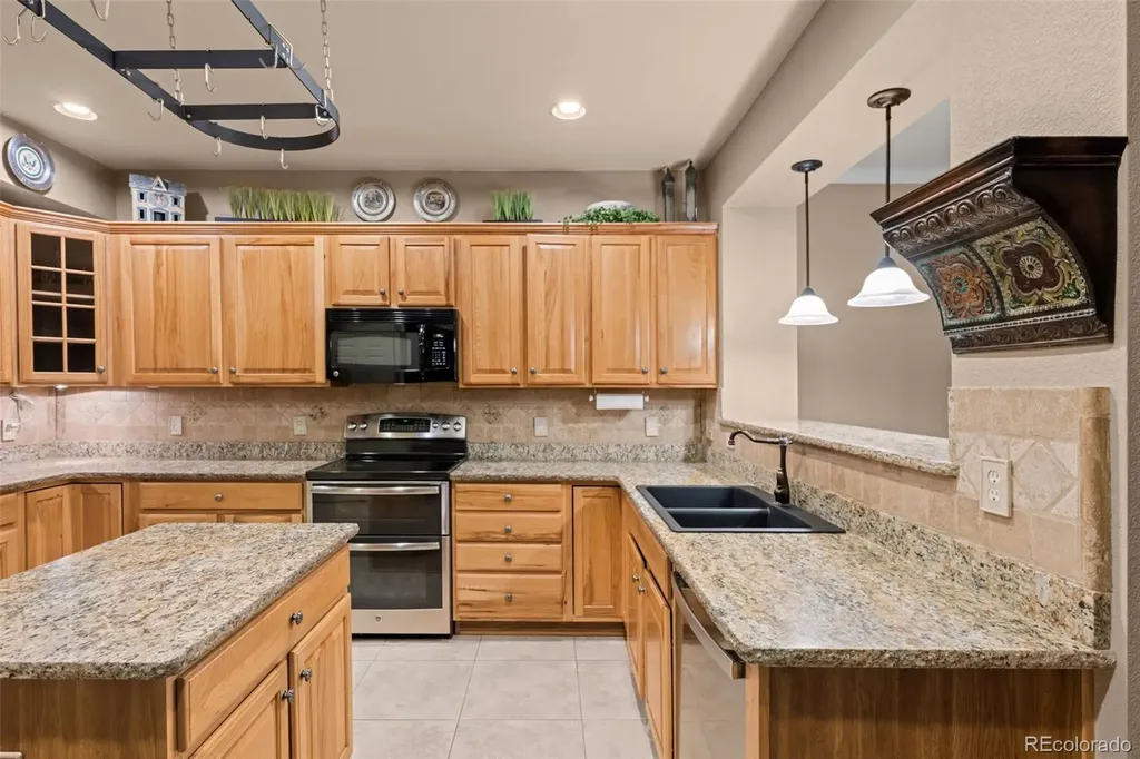 580 Green Ash Street Littleton CO 80129