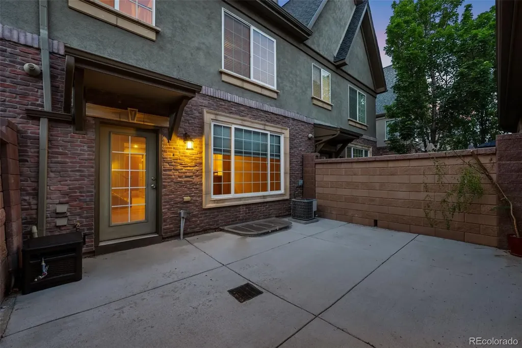 580 Green Ash Street Littleton CO 80129