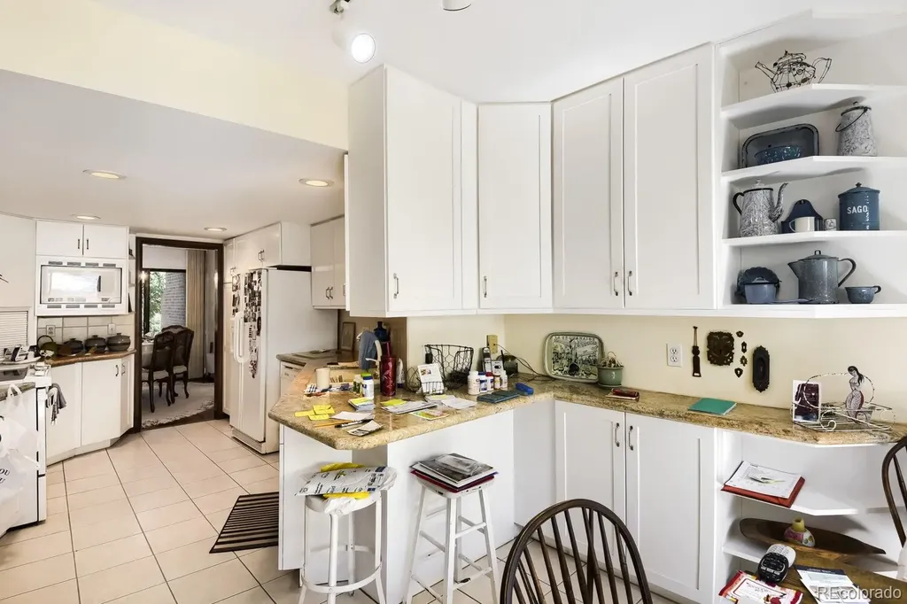 4255 S Olive Street Denver CO 80237