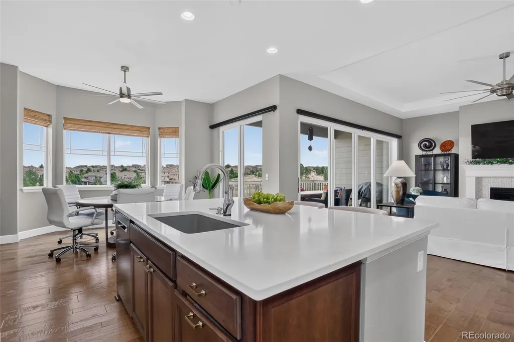7100 S Riverwood Way Aurora CO 80016