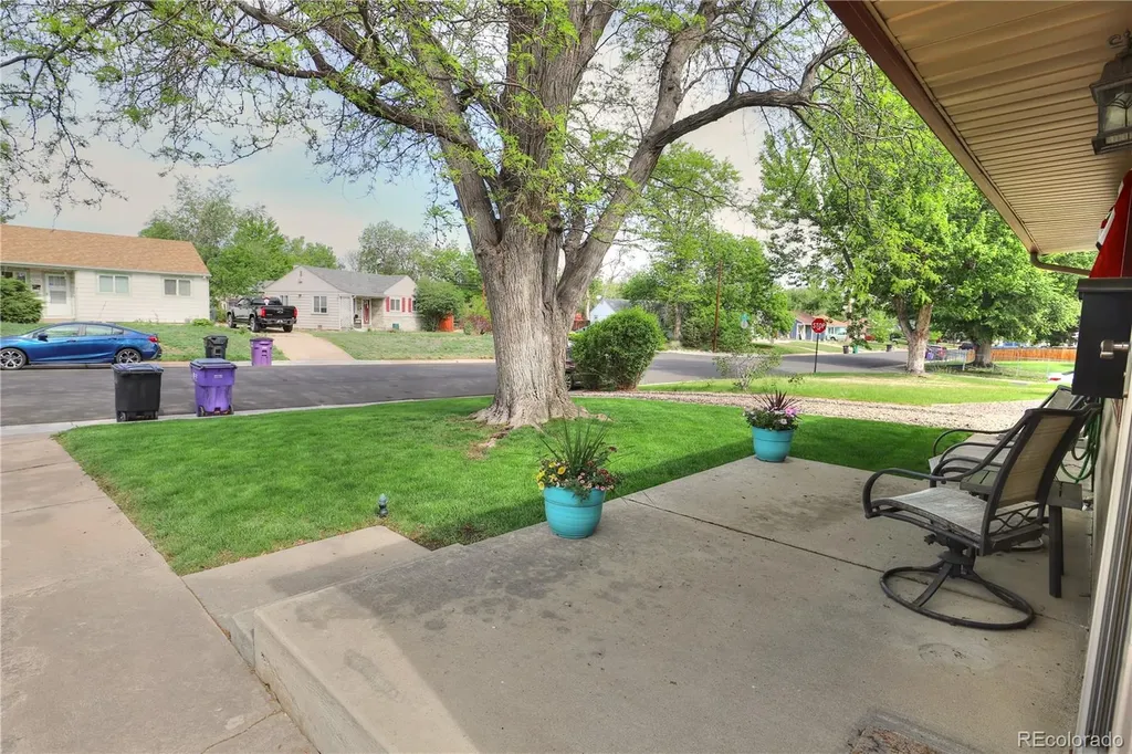 2610 S King Street Denver CO 80219