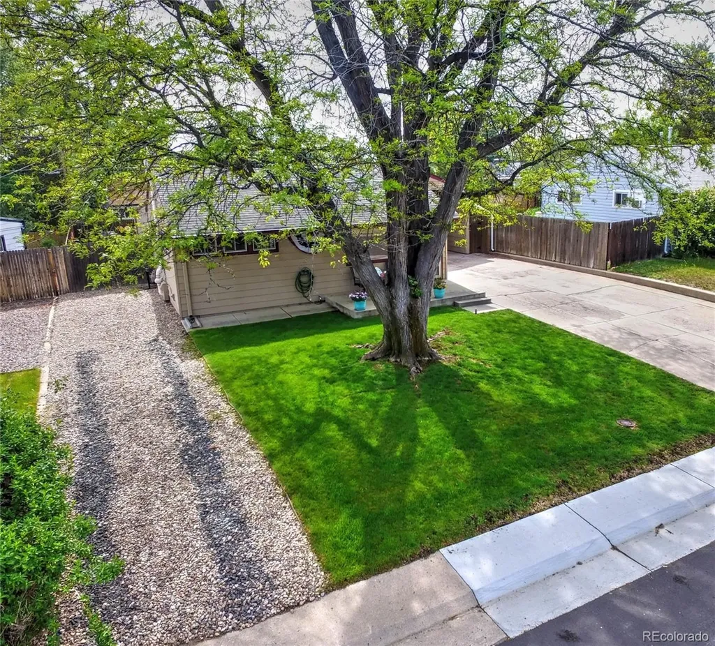 2610 S King Street Denver CO 80219
