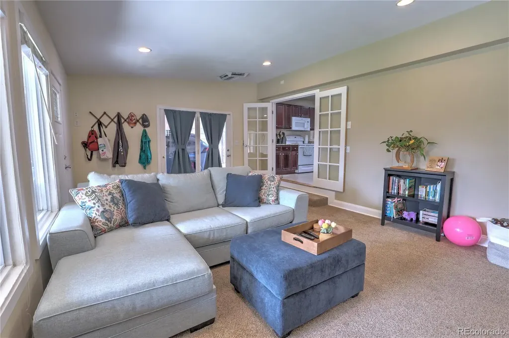 2610 S King Street Denver CO 80219
