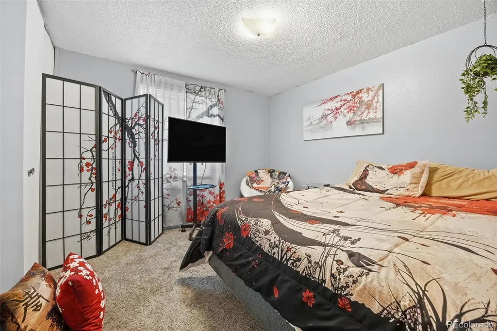 4725 Topeka Court Denver CO 80239