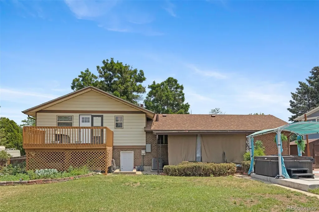 4725 Topeka Court Denver CO 80239