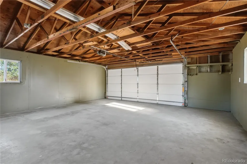 6910 Jasmine Street Commerce City CO 80022