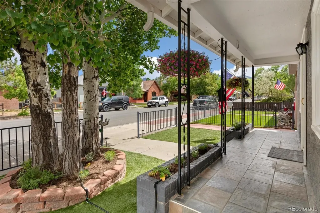 406 G Street Salida CO 81201