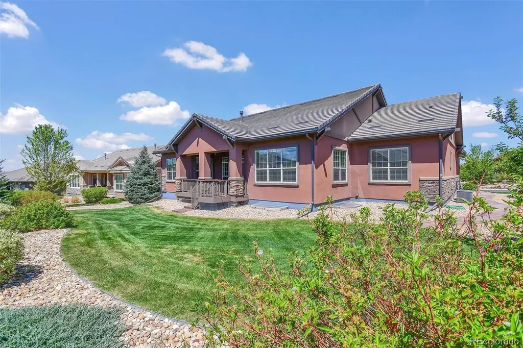 15817 Esprit Run Broomfield CO 80023