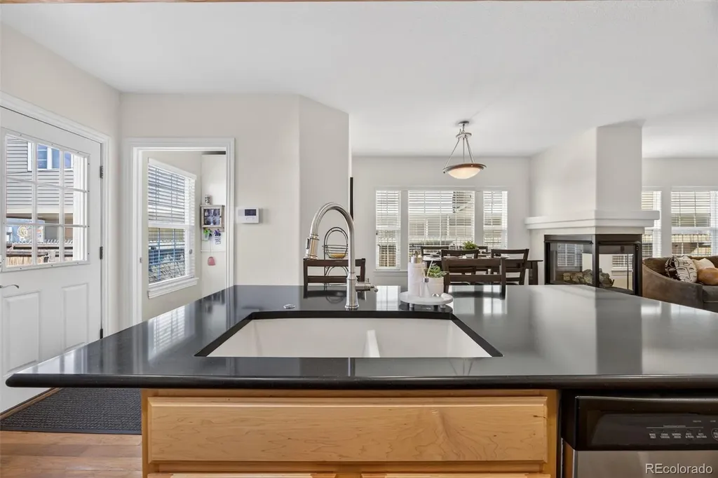 2933 Lawrence Street Denver CO 80205
