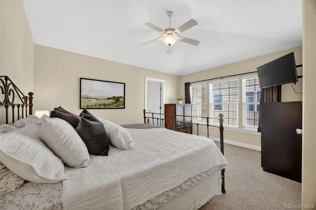 2933 Lawrence Street Denver CO 80205