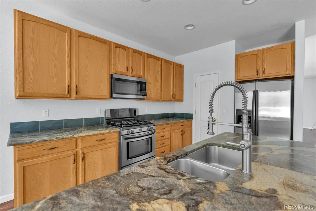 21027 Hawthorne Lane Parker CO 80138