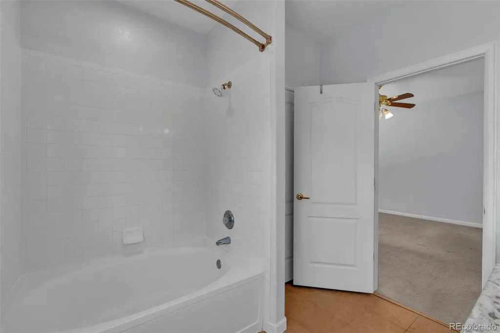 21027 Hawthorne Lane Parker CO 80138