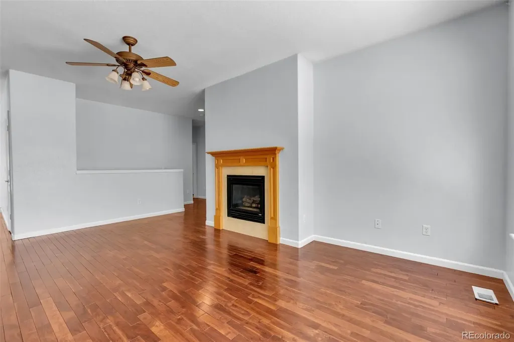 21027 Hawthorne Lane Parker CO 80138