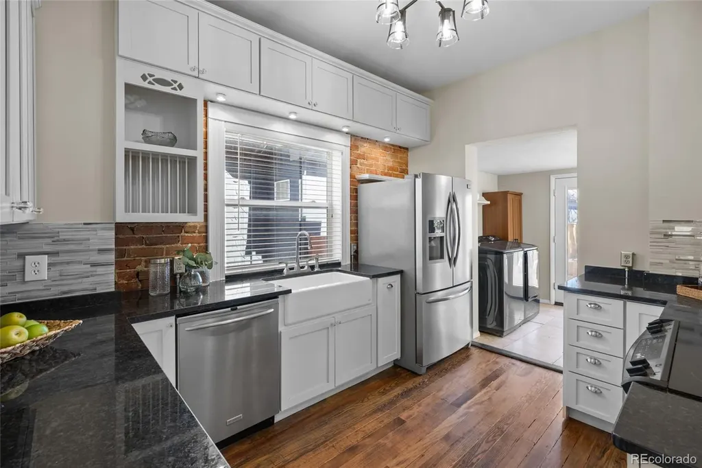 1054 S Pearl Street Denver CO 80209