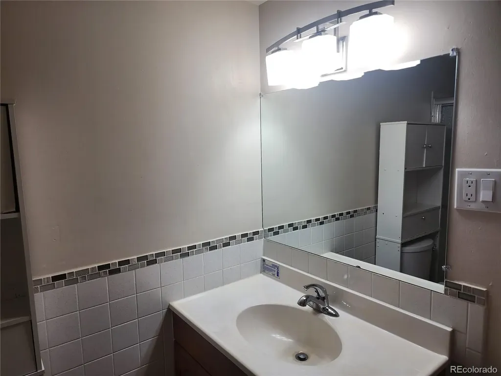 650 S Alton Way Denver CO 80247