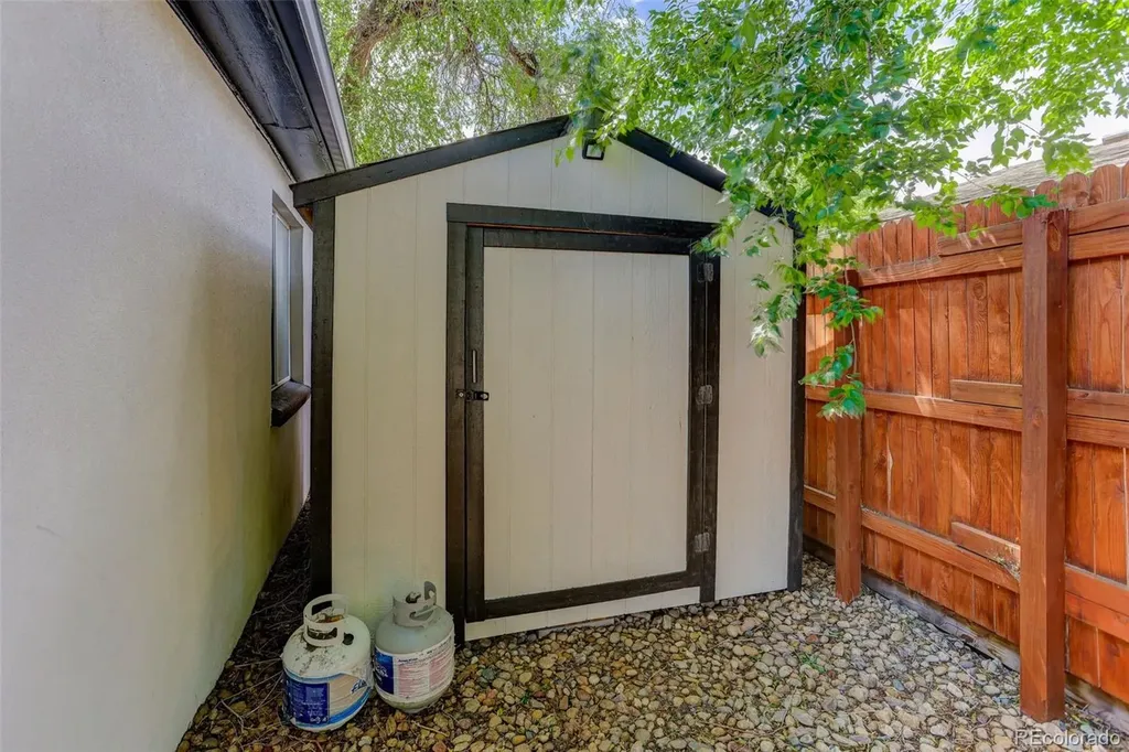 150 S Osceola Street Denver CO 80219