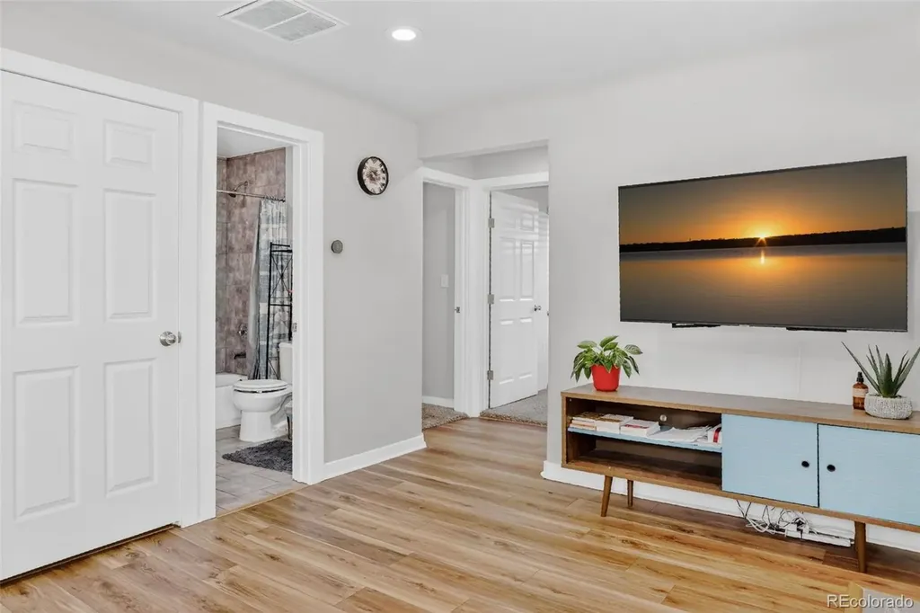 150 S Osceola Street Denver CO 80219