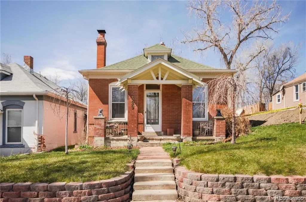 2429 Hooker Street Denver CO 80211