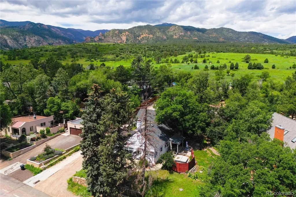 1414 Cheyenne Boulevard Colorado Springs CO 80906