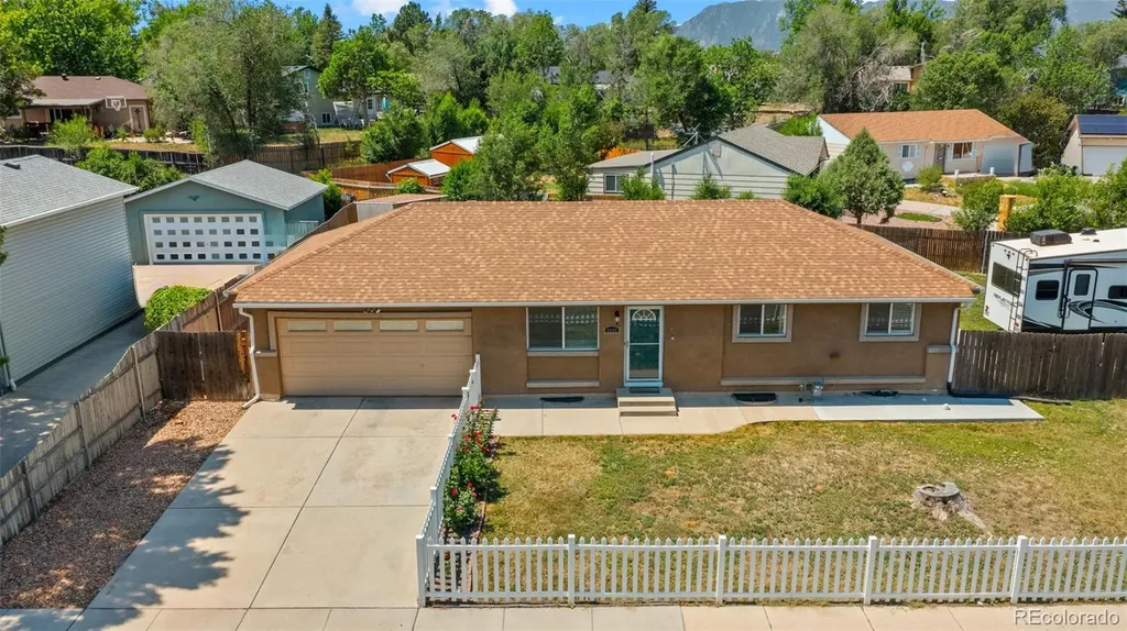 4107 Shelley Avenue Colorado Springs CO 80910