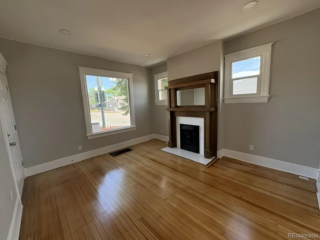 493 S Lincoln Street Denver CO 80209