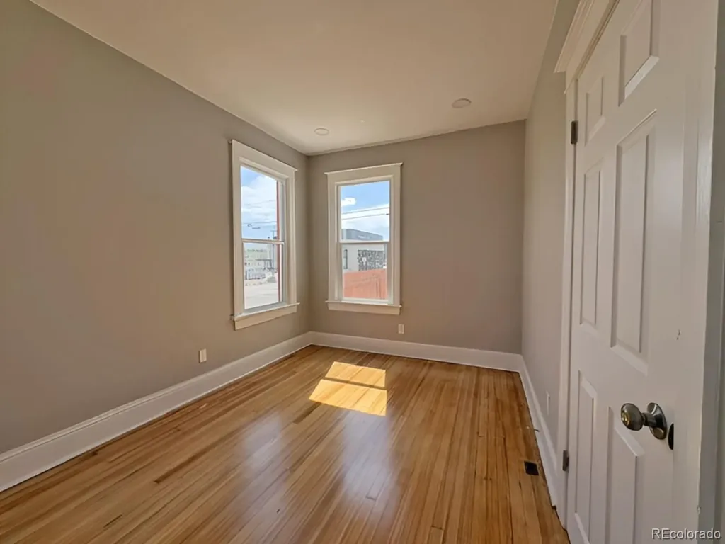 493 S Lincoln Street Denver CO 80209