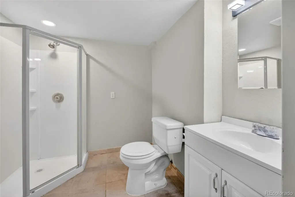 19054 W 61st Place Golden CO 80403