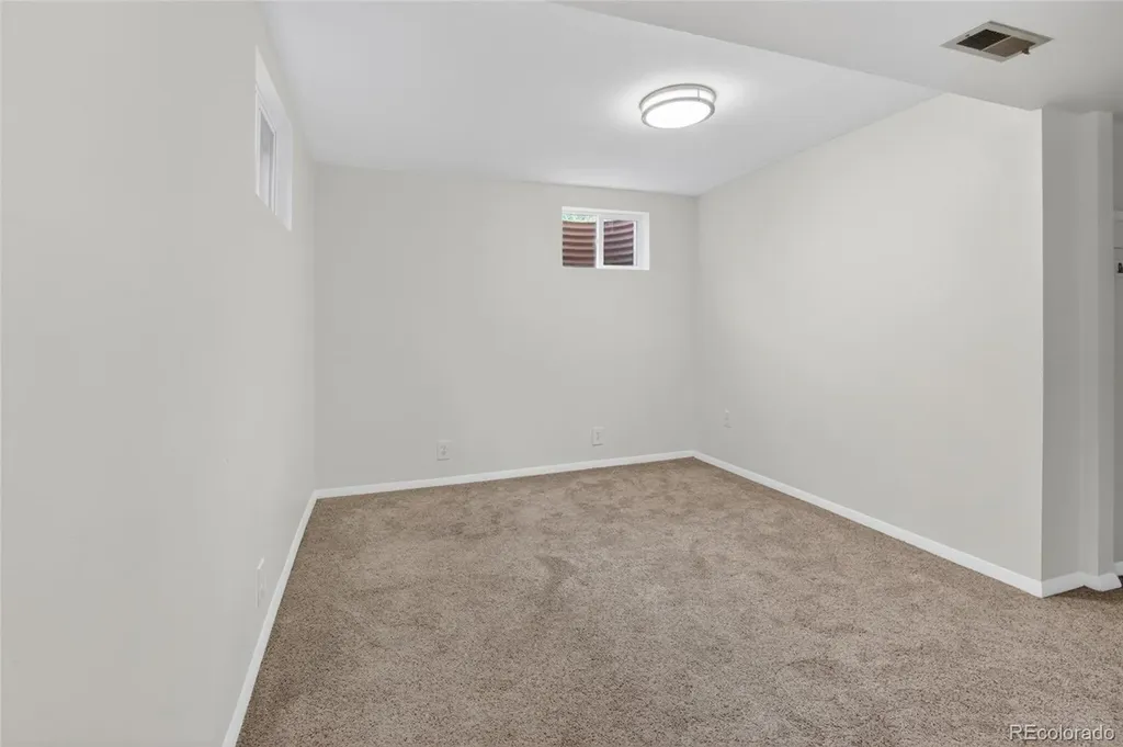 19054 W 61st Place Golden CO 80403
