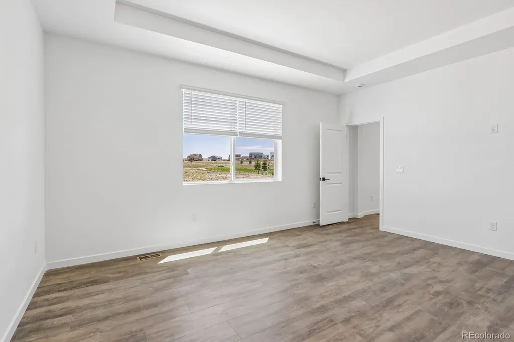 5556 Portrush Loop Elizabeth CO 80107