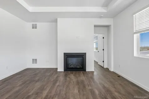 5556 Portrush Loop Elizabeth CO 80107