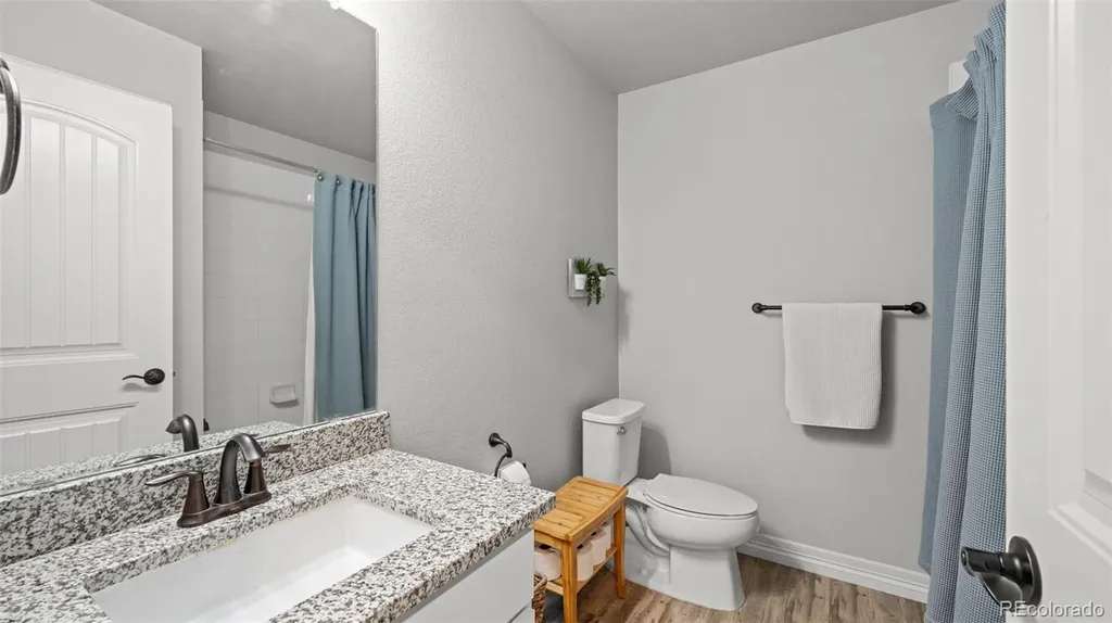 6213 Sherwood Avenue Frederick CO 80504