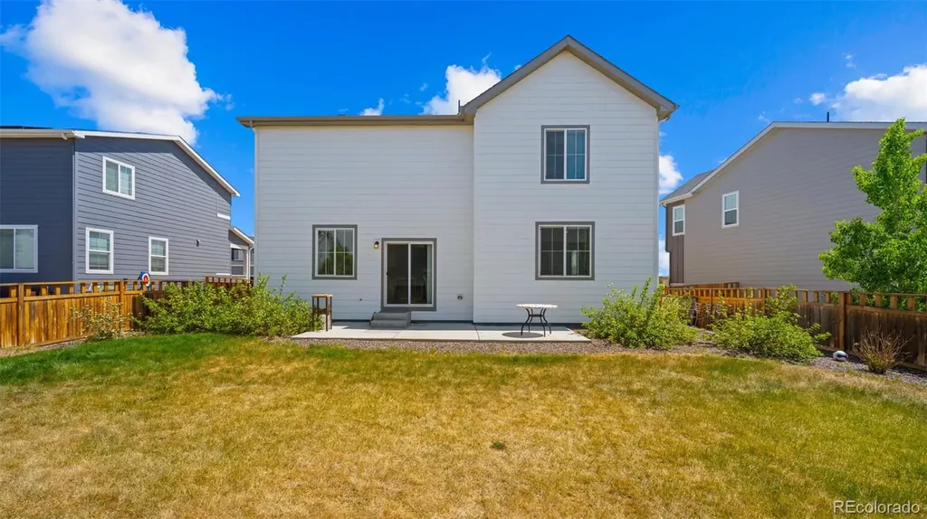 6213 Sherwood Avenue Frederick CO 80504
