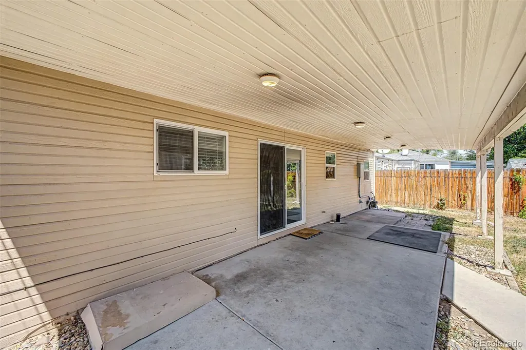 1956 Geneva Street Aurora CO 80010