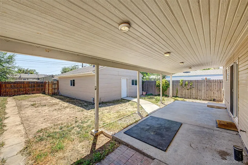 1956 Geneva Street Aurora CO 80010