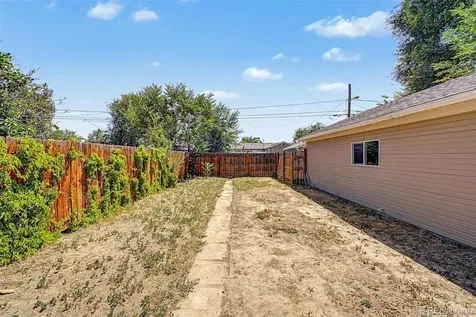 1956 Geneva Street Aurora CO 80010