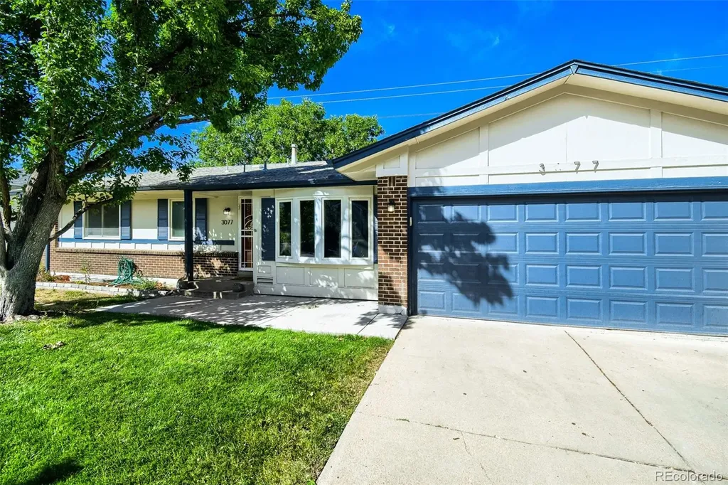 3077 S Rosemary Street Denver CO 80231