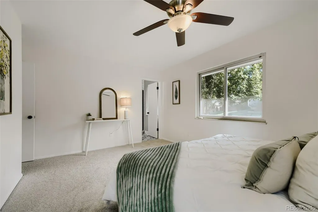 3077 S Rosemary Street Denver CO 80231