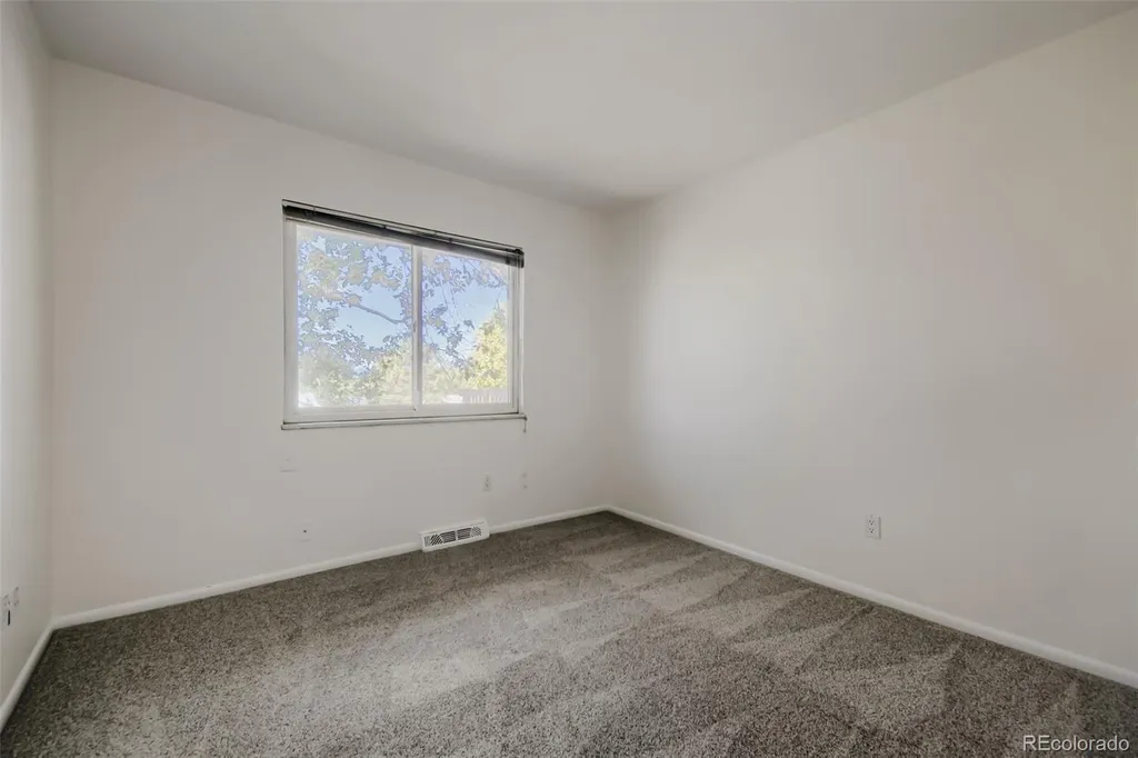 3077 S Rosemary Street Denver CO 80231