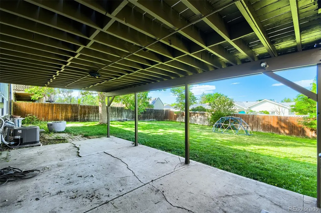 3077 S Rosemary Street Denver CO 80231
