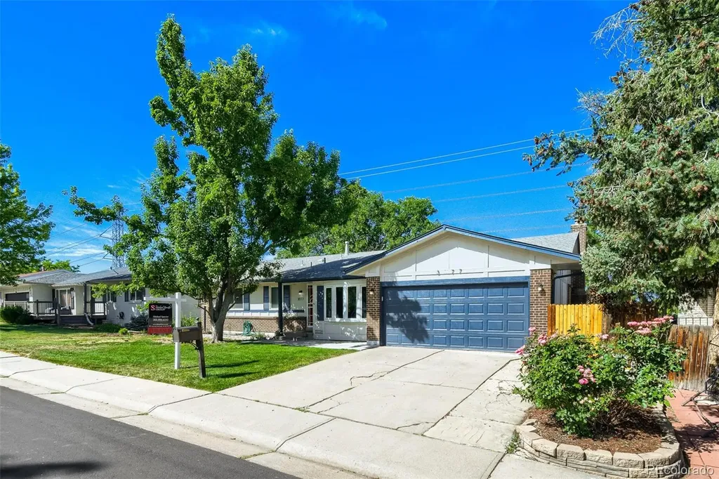 3077 S Rosemary Street Denver CO 80231