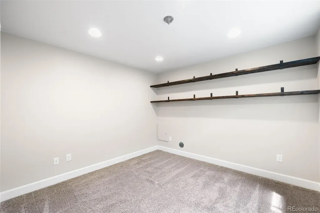 8754 El Diente Street Arvada CO 80007