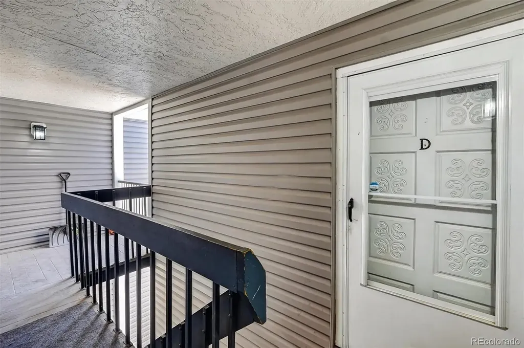 3420 S Locust Street Denver CO 80222