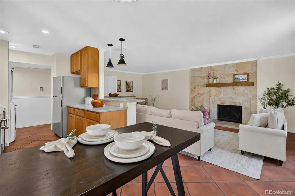 3420 S Locust Street Denver CO 80222