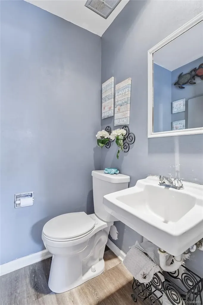 6352 E Mississippi Avenue Denver CO 80224