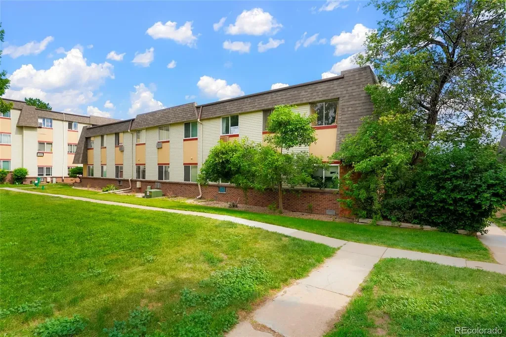 747 W 96th Avenue Thornton CO 80260
