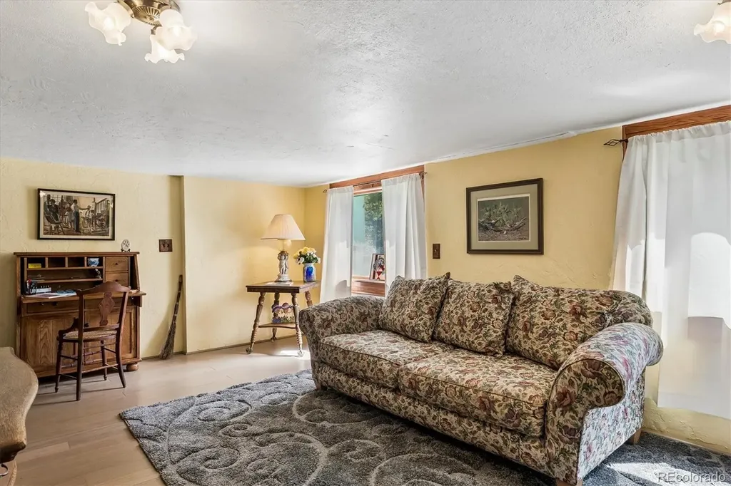 1833 Hidden Valley Road Sedalia CO 80135