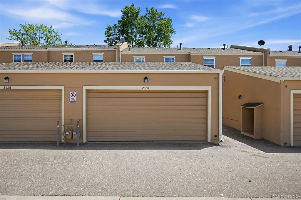 2888 S Ursula Street Aurora CO 80014
