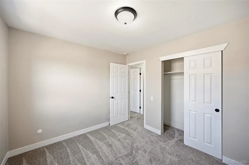 2888 S Ursula Street Aurora CO 80014