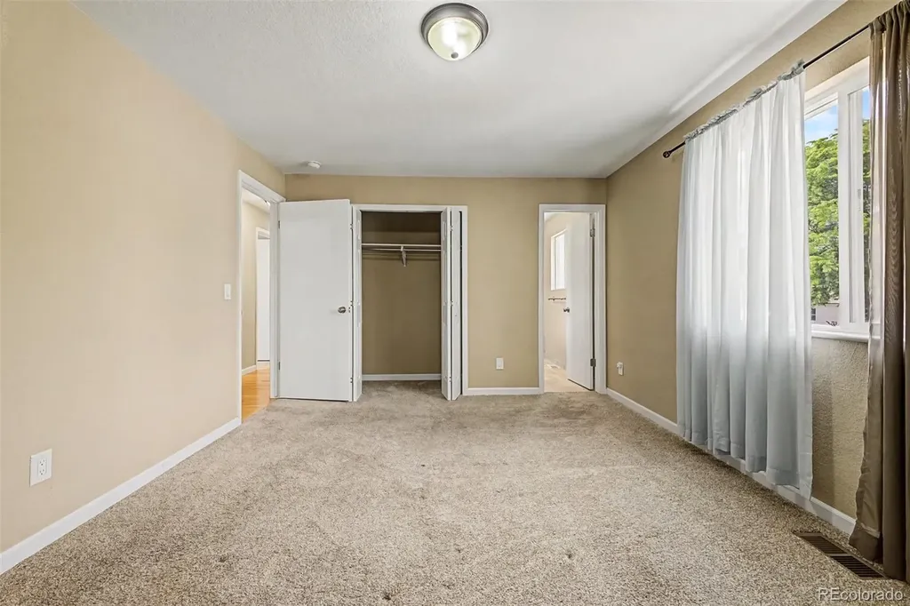 1526 S Fraser Way Aurora CO 80012